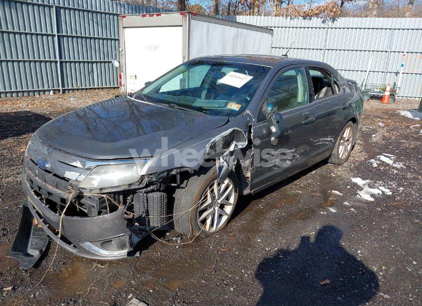 Photo 2 of 2010 Ford Fusion SEL (VIN 3FAHP0JAXAR184330)