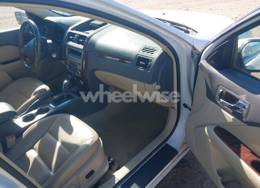 Photo 5 of 2010 Ford Fusion SEL (VIN 3FAHP0JAXAR204088)