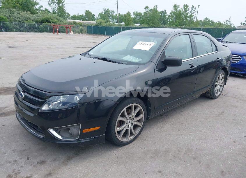 Photo 2 of 2010 Ford Fusion SEL (VIN 3FAHP0JAXAR418658)