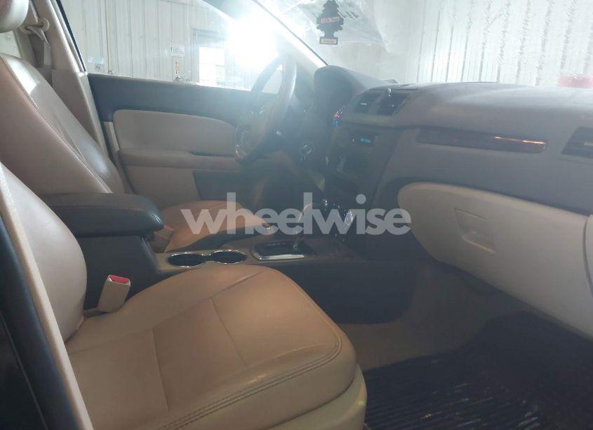 Photo 5 of 2011 Ford Fusion SEL (VIN 3FAHP0JAXBR211060)