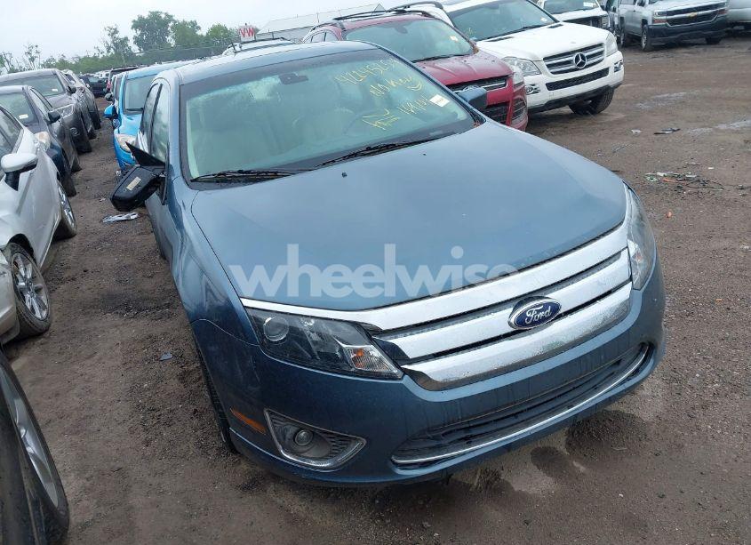 2011 Ford Fusion SEL (VIN 3FAHP0JAXBR241739) main photo