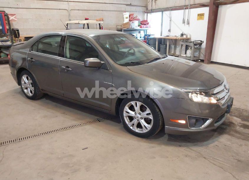 2010 Ford Fusion SEL (VIN 3FAHP0JG0AR291326) main photo