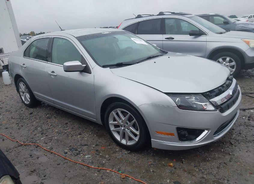 2010 Ford Fusion SEL (VIN 3FAHP0JG1AR235699) main photo