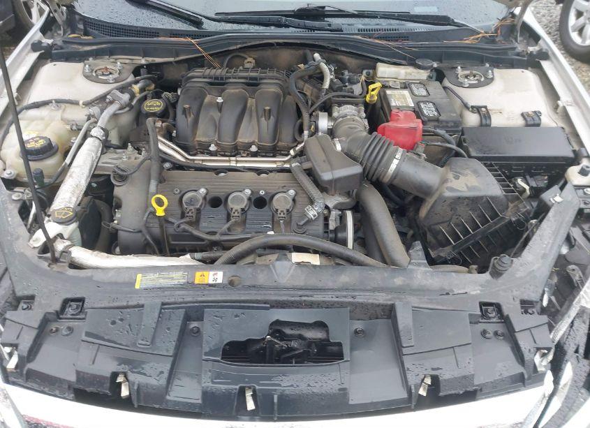 Photo 10 of 2010 Ford Fusion SEL (VIN 3FAHP0JG1AR235699)