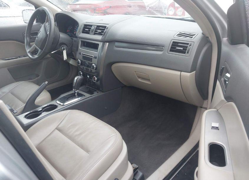 Photo 5 of 2010 Ford Fusion SEL (VIN 3FAHP0JG1AR235699)