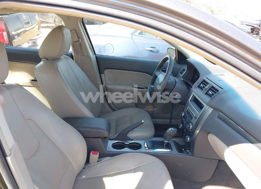 Photo 5 of 2010 Ford Fusion SEL (VIN 3FAHP0JG1AR297264)