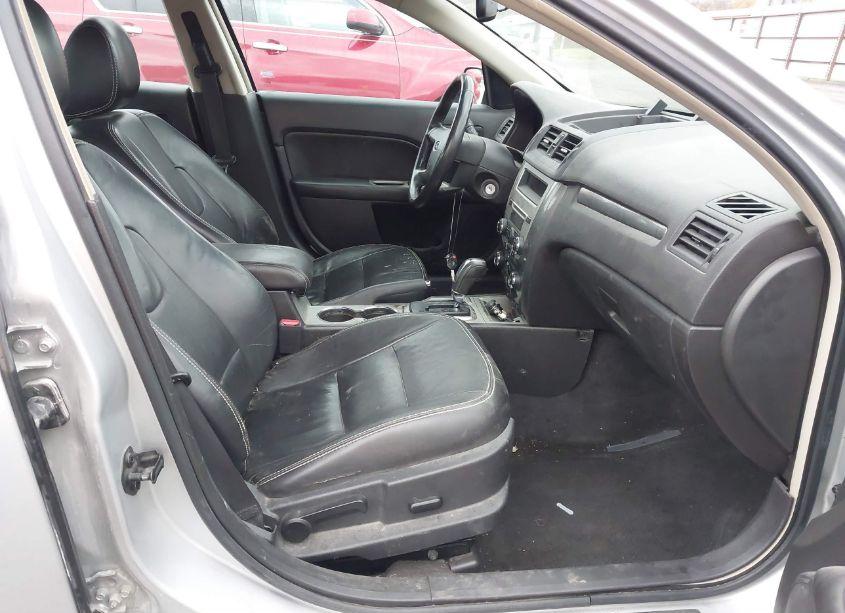 Photo 5 of 2010 Ford Fusion SEL (VIN 3FAHP0JG1AR389832)