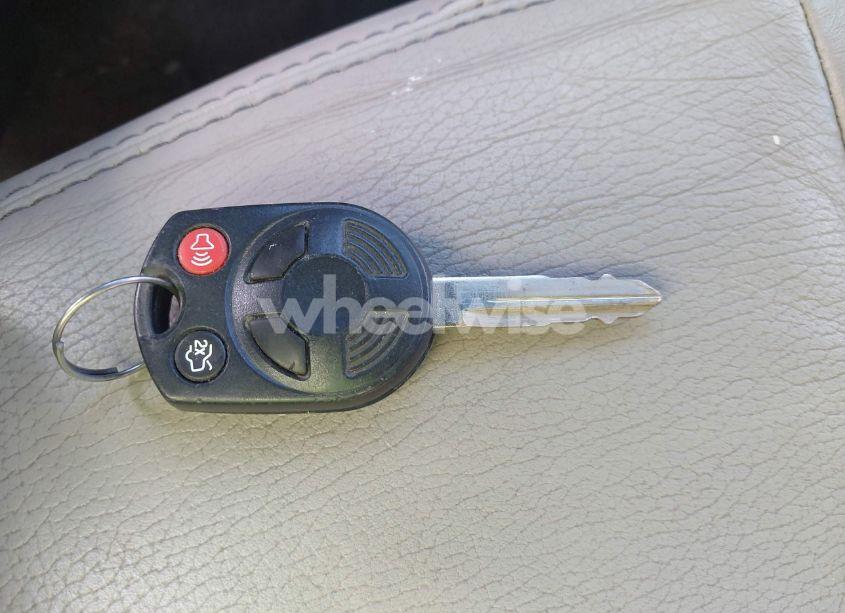 Photo 11 of 2011 Ford Fusion SEL (VIN 3FAHP0JG1BR225790)