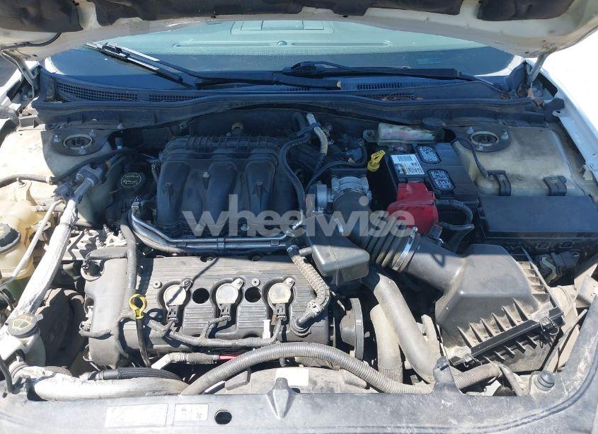 Photo 10 of 2010 Ford Fusion SEL (VIN 3FAHP0JG2AR233993)