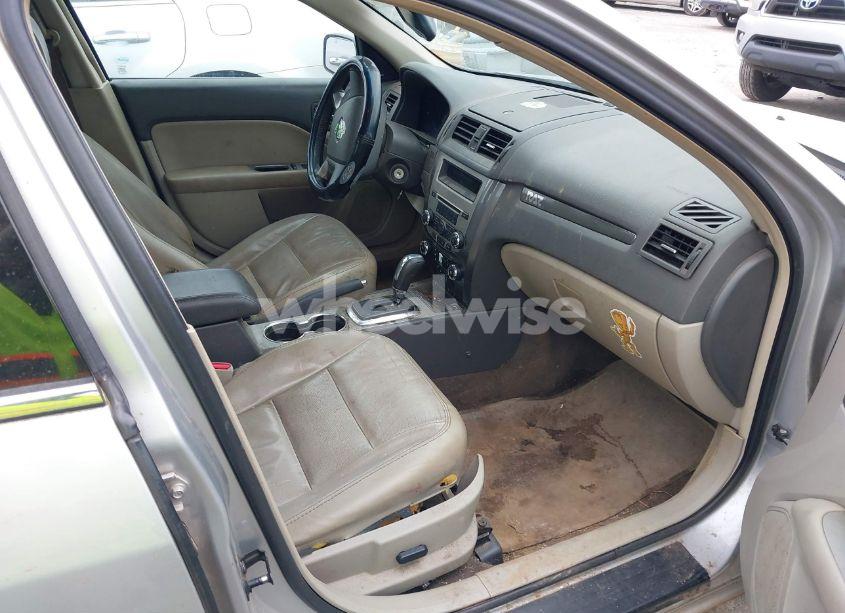 Photo 5 of 2010 Ford Fusion SEL (VIN 3FAHP0JG2AR273006)