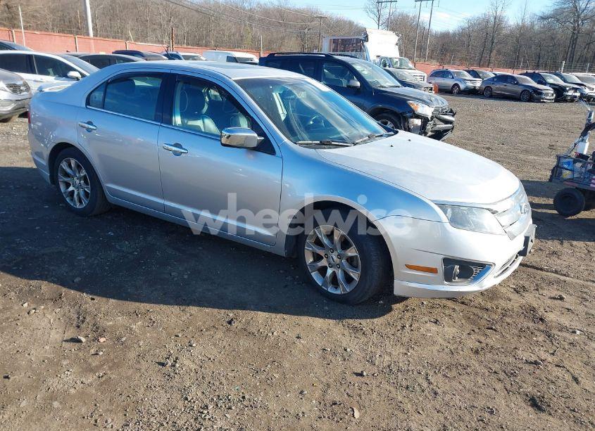 2011 Ford Fusion SEL (VIN 3FAHP0JG2BR136746) main photo