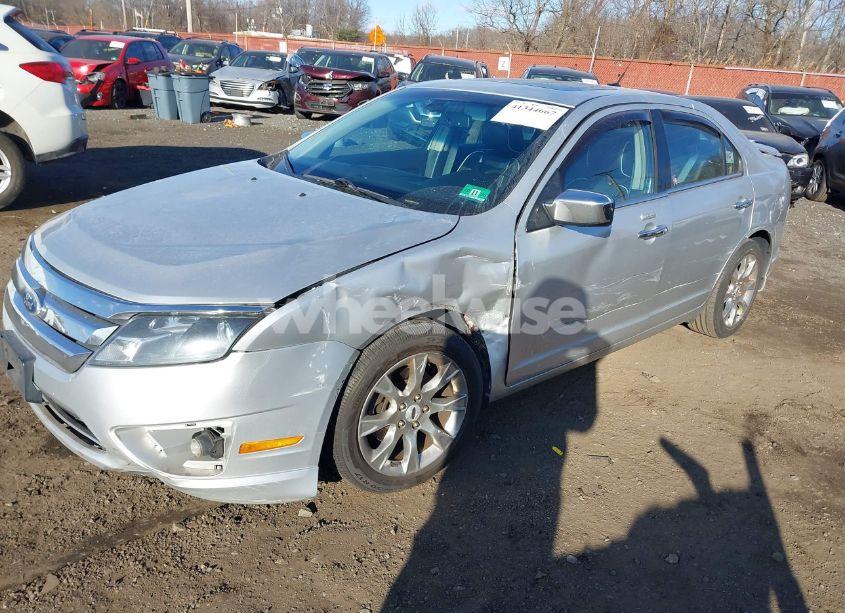 Photo 2 of 2011 Ford Fusion SEL (VIN 3FAHP0JG2BR136746)