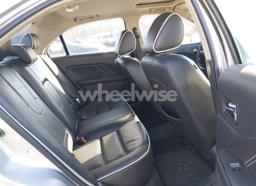 Photo 8 of 2011 Ford Fusion SEL (VIN 3FAHP0JG2BR136746)