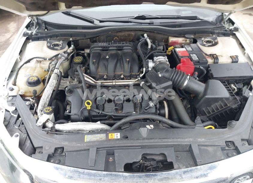 Photo 10 of 2010 Ford Fusion SEL (VIN 3FAHP0JG3AR165574)