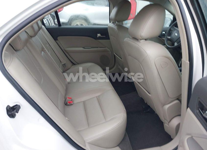 Photo 8 of 2010 Ford Fusion SEL (VIN 3FAHP0JG3AR165574)