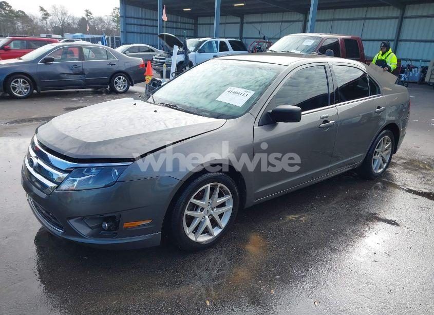 Photo 2 of 2011 Ford Fusion SEL (VIN 3FAHP0JG3BR122600)