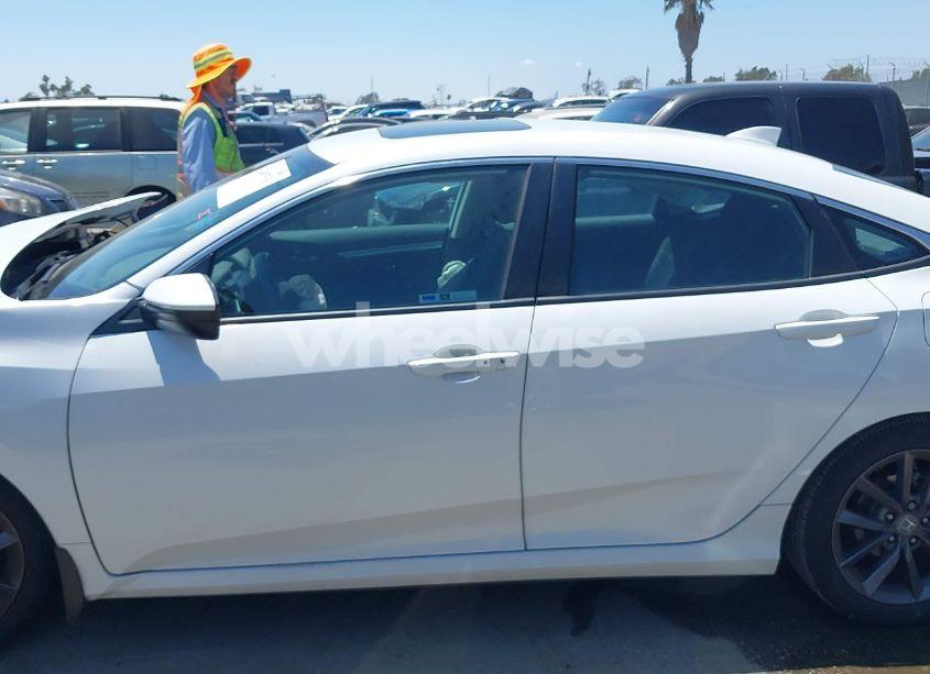 Photo 14 of 2021 Honda Civic EX (VIN 3FAHP0JG4BR******)