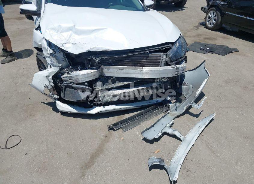 Photo 6 of 2021 Honda Civic EX (VIN 3FAHP0JG4BR******)