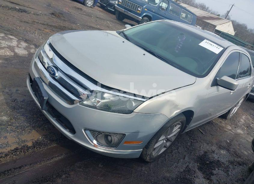 Photo 2 of 2010 Ford Fusion SEL (VIN 3FAHP0JG7AR279061)