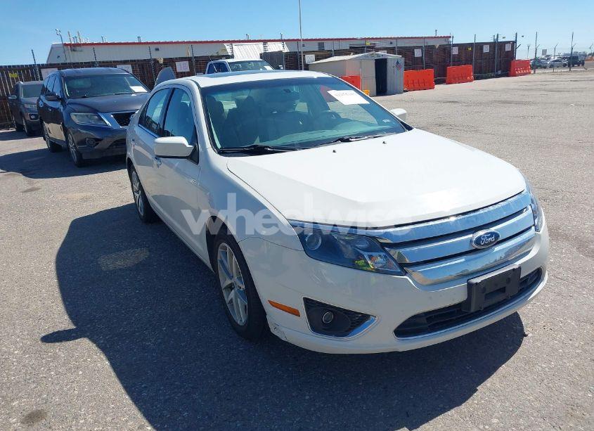 2010 Ford Fusion SEL (VIN 3FAHP0JG7AR324399) main photo