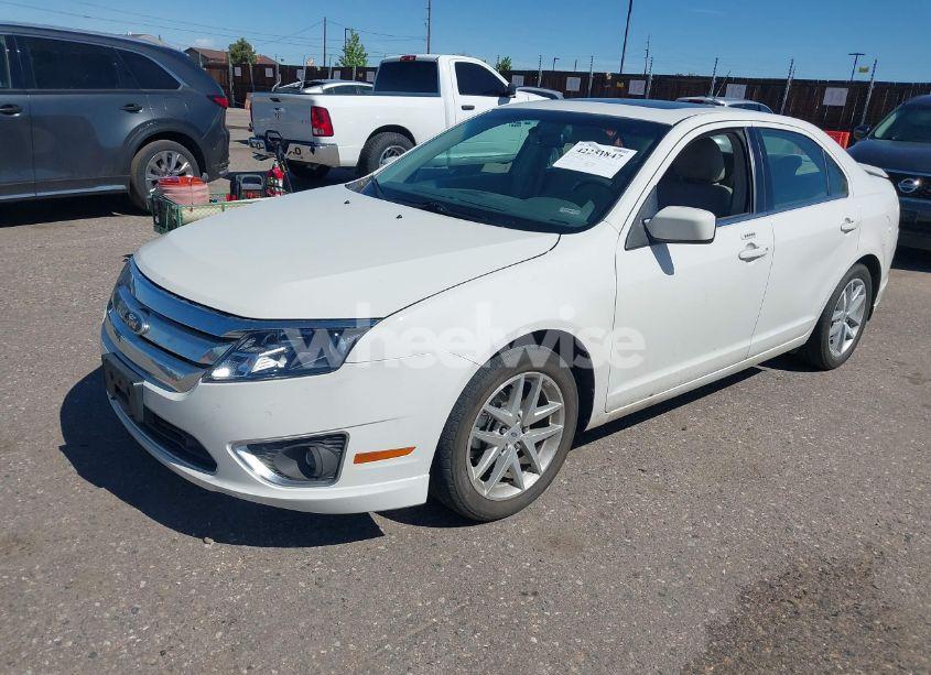 Photo 2 of 2010 Ford Fusion SEL (VIN 3FAHP0JG7AR324399)