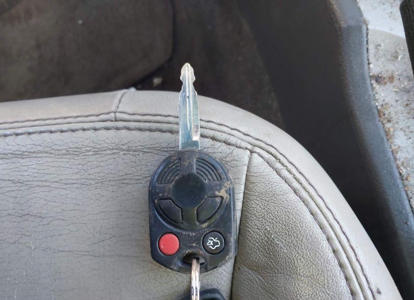 Photo 11 of 2010 Ford Fusion SEL (VIN 3FAHP0JG8AR119920)