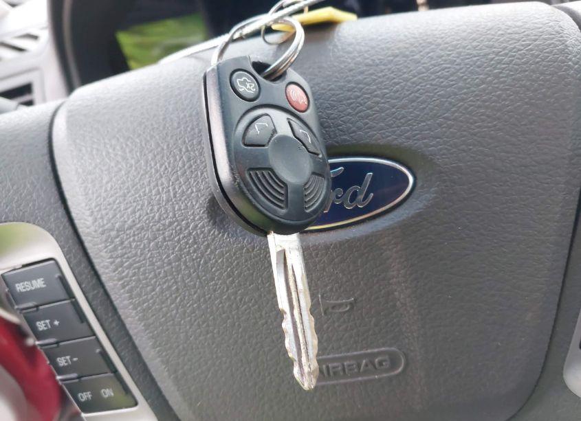 Photo 11 of 2010 Ford Fusion SEL (VIN 3FAHP0JG8AR165523)