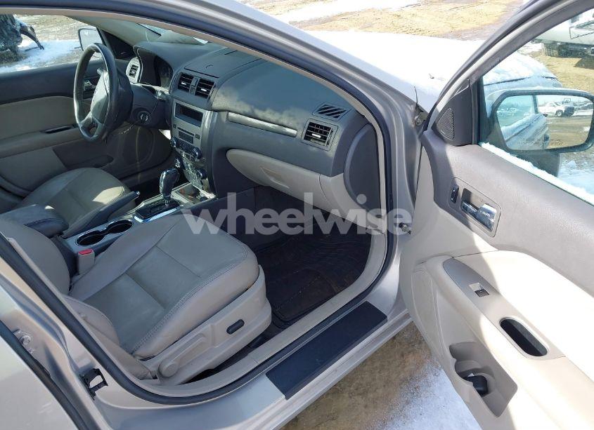 Photo 5 of 2010 Ford Fusion SEL (VIN 3FAHP0JG9AR354620)