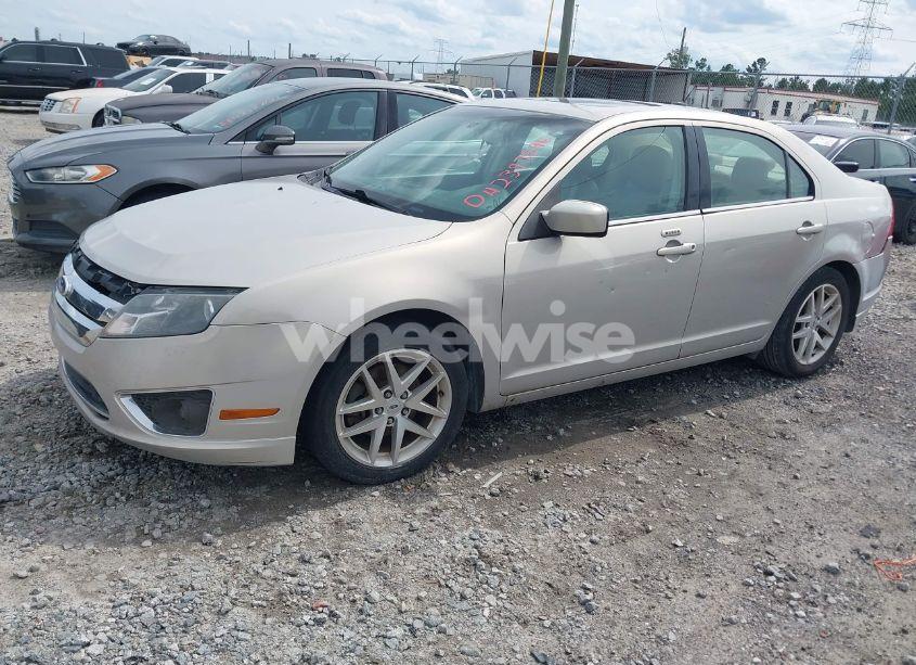 Photo 2 of 2010 Ford Fusion SEL (VIN 3FAHP0JGXAR323618)