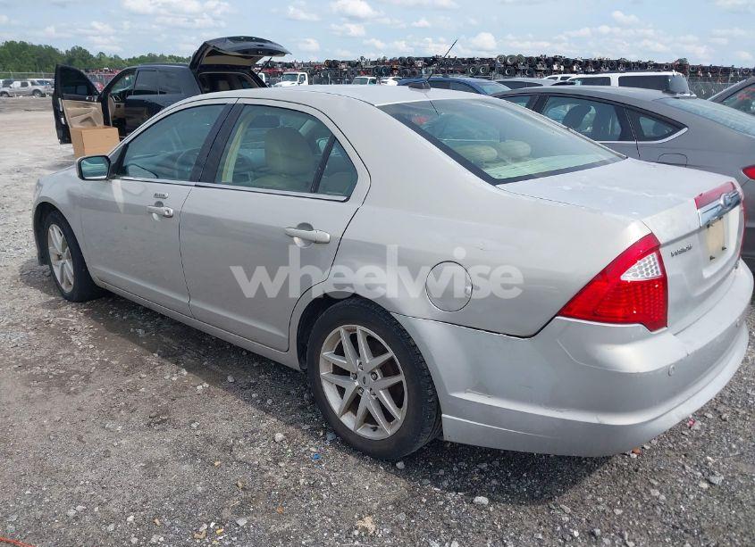 Photo 3 of 2010 Ford Fusion SEL (VIN 3FAHP0JGXAR323618)