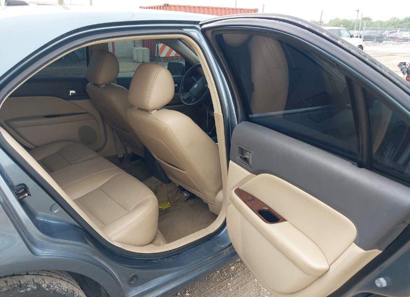 Photo 8 of 2011 Ford Fusion SEL (VIN 3FAHP0JGXBR112131)