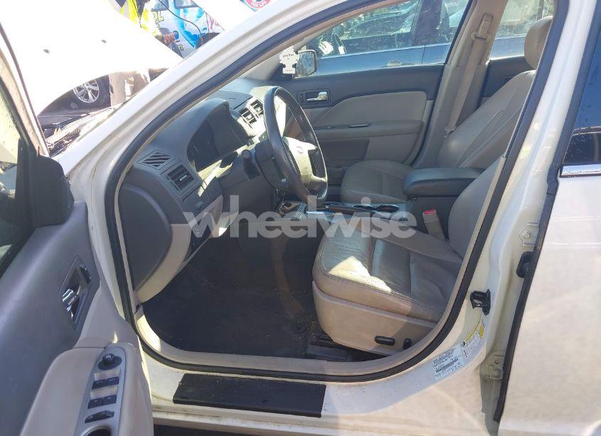 Photo 5 of 2011 Ford Fusion SEL (VIN 3FAHP0JGXBR198198)