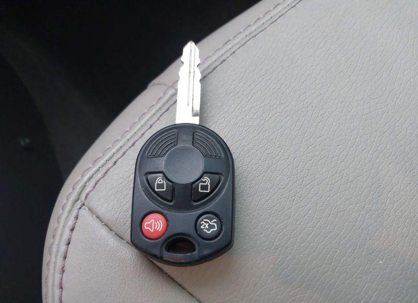 Photo 11 of 2011 Ford Fusion SEL (VIN 3FAHP0JGXBR301586)