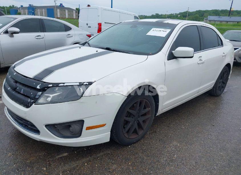 Photo 2 of 2012 Ford Fusion SEL (VIN 3FAHP0JGXCR433426)