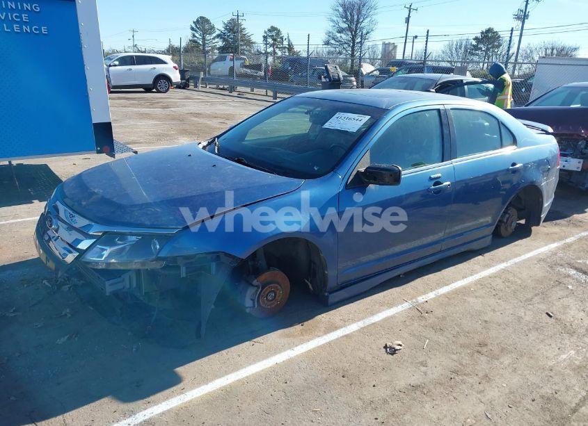 Photo 2 of 2010 Ford Fusion SPORT (VIN 3FAHP0KC2AR165691)