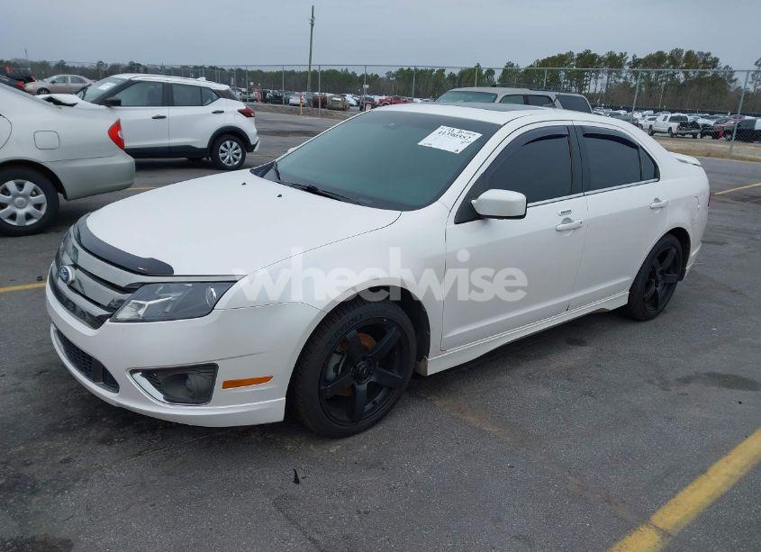 Photo 2 of 2011 Ford Fusion SPORT (VIN 3FAHP0KC3BR165376)