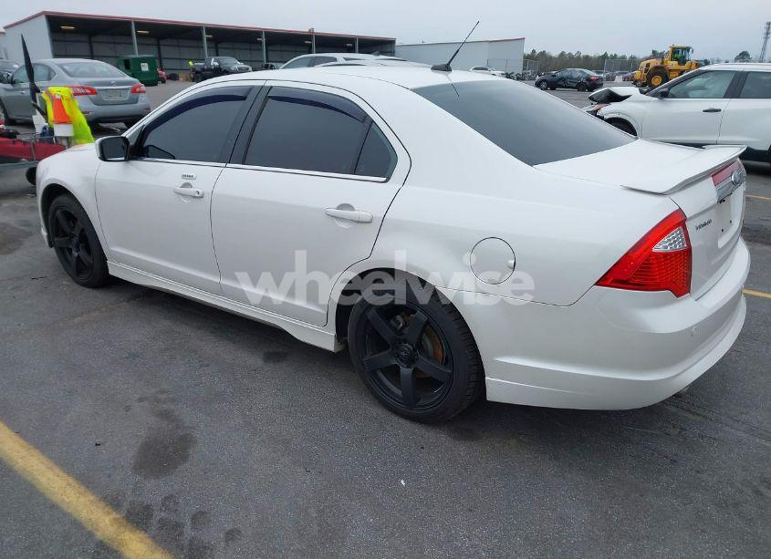 Photo 3 of 2011 Ford Fusion SPORT (VIN 3FAHP0KC3BR165376)