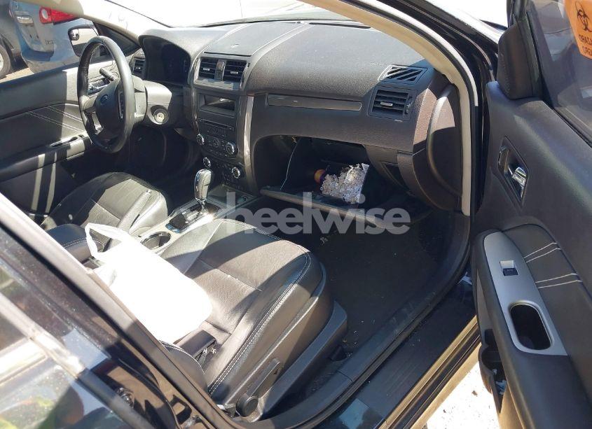 Photo 5 of 2011 Ford Fusion SPORT (VIN 3FAHP0KC3BR251660)