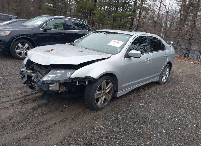 Photo 2 of 2011 Ford Fusion SPORT (VIN 3FAHP0KC5BR196662)