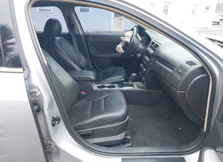 Photo 5 of 2011 Ford Fusion SPORT (VIN 3FAHP0KC5BR196662)