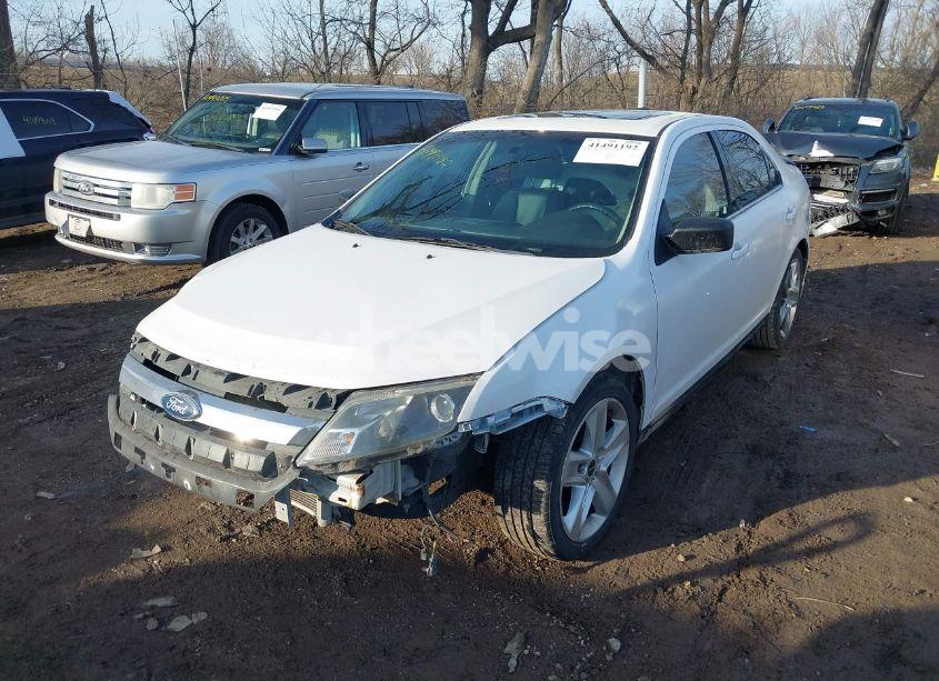 Photo 2 of 2012 Ford Fusion SPORT (VIN 3FAHP0KC7CR229016)