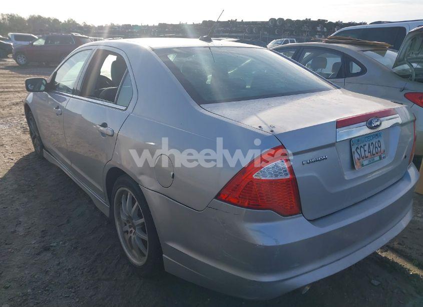 Photo 3 of 2010 Ford Fusion SPORT (VIN 3FAHP0KC9AR334329)