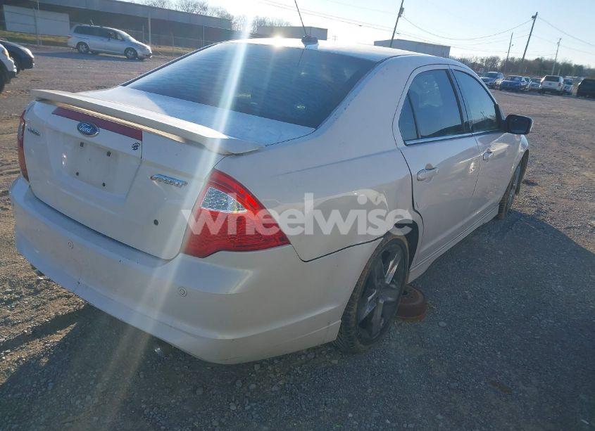 Photo 4 of 2011 Ford Fusion SPORT (VIN 3FAHP0KC9BR240940)