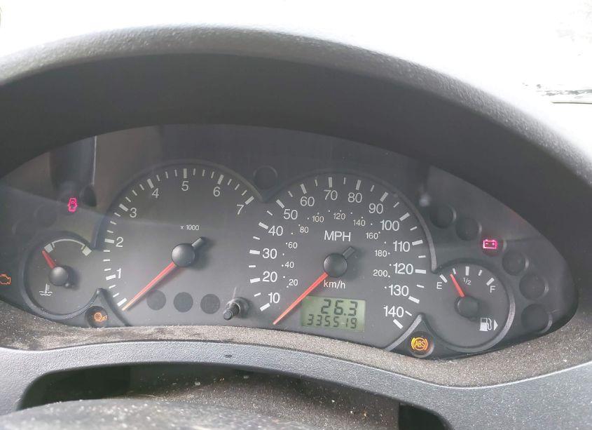 Photo 7 of 2005 Ford Focus ZX3 (VIN 3FAHP31N05R143196)