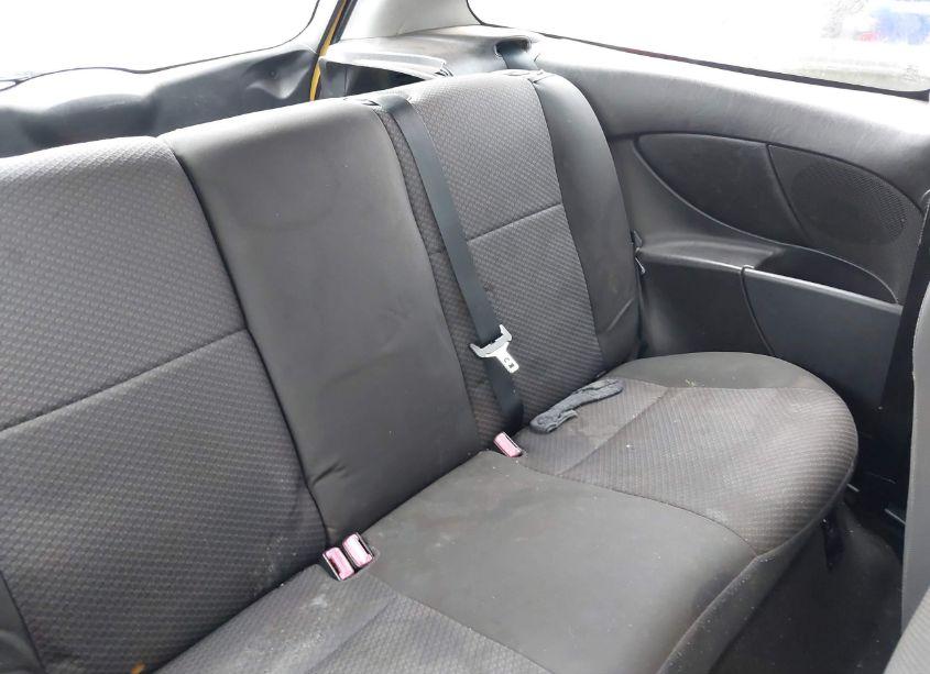 Photo 8 of 2005 Ford Focus ZX3 (VIN 3FAHP31N05R143196)