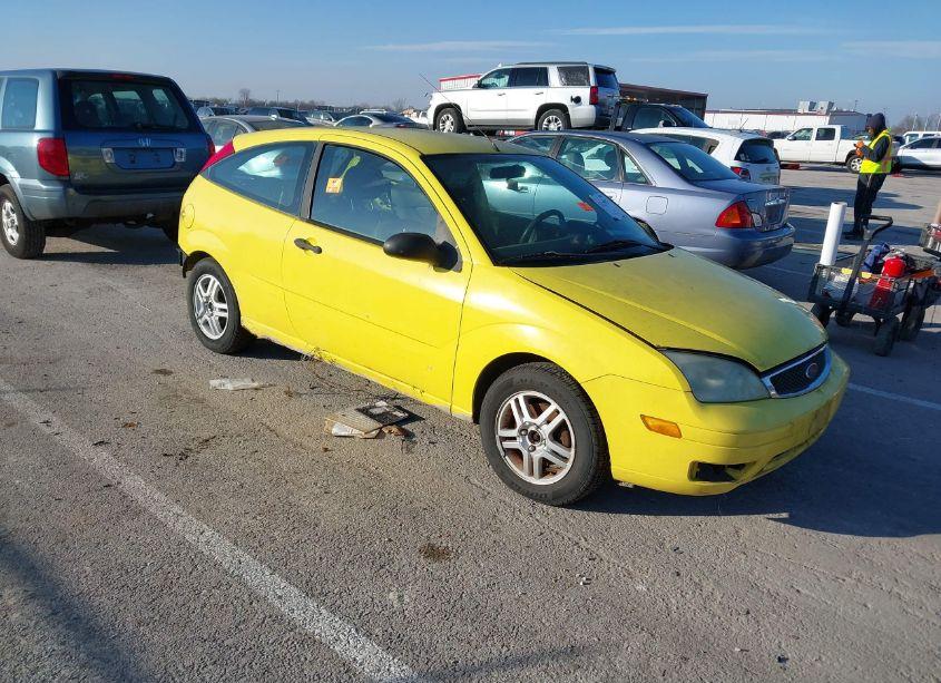 2005 Ford Focus ZX3 (VIN 3FAHP31N65R127648) main photo
