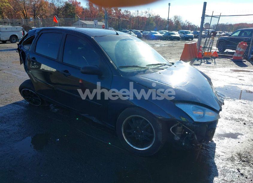 2002 Ford Focus ZX5 (VIN 3FAHP37352R238564) main photo