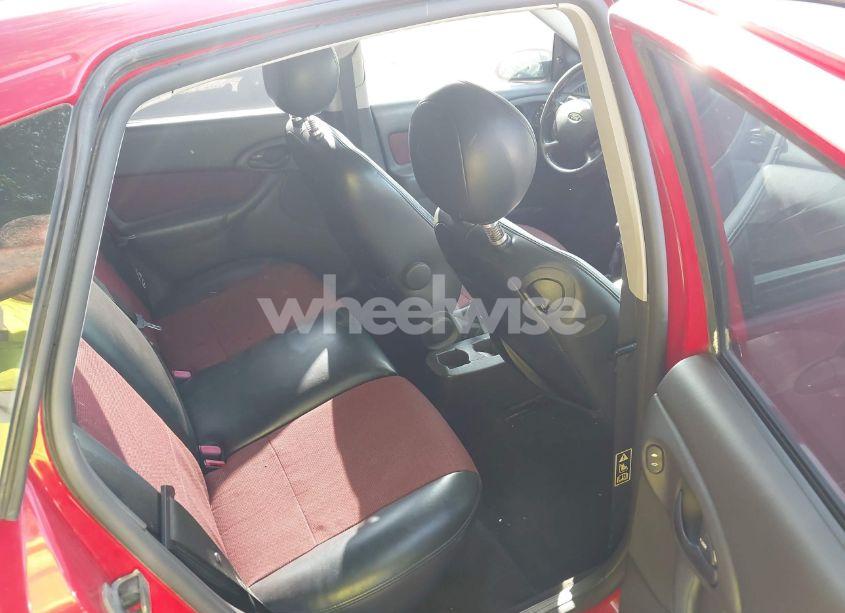 Photo 8 of 2003 Ford Focus SVT/ZX5 (VIN 3FAHP37553R188994)