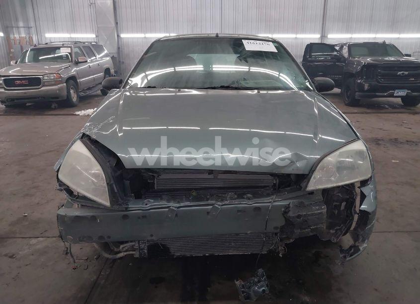 Photo 12 of 2005 Ford Focus ZX5 (VIN 3FAHP37N45R107938)