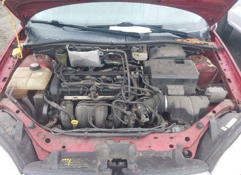 Photo 10 of 2005 Ford Focus ZX5 (VIN 3FAHP37NX5R128325)